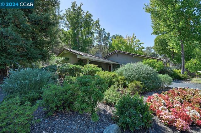 4016 Terra Granada Dr #1, Walnut Creek, CA 94595