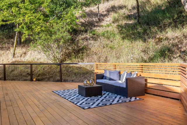 1315 Black Mountain Road, Hillsborough CA: https://media.crmls.org/mediaz/7ff65928-daab-4f76-b639-a7337ec0be60.jpg