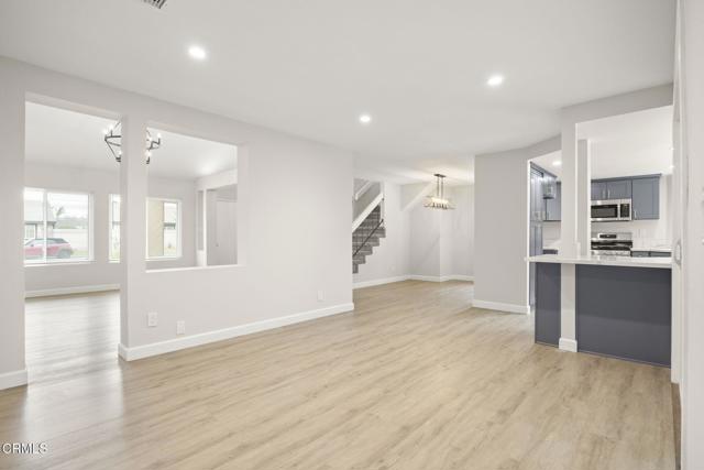 Detail Gallery Image 11 of 37 For 1714 Lookout Dr, Oxnard,  CA 93035 - 4 Beds | 2 Baths