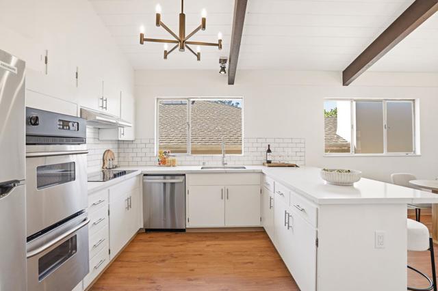 55 Parkside Avenue, Daly City CA: https://media.crmls.org/mediaz/7ff7a5f3-bdf7-4ddf-a537-f9e5fcc6c8aa.jpg