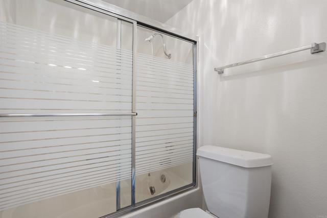 Detail Gallery Image 24 of 29 For 2035 Badger Gln, Escondido,  CA 92029 - 3 Beds | 2 Baths