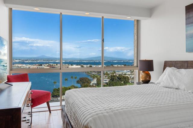 Detail Gallery Image 33 of 74 For 1820 Avenida Del Mundo #1507,  Coronado,  CA 92118 - 3 Beds | 2 Baths