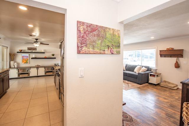 Detail Gallery Image 24 of 63 For 2094 Thibodo Ct, Vista,  CA 92081 - 3 Beds | 2 Baths