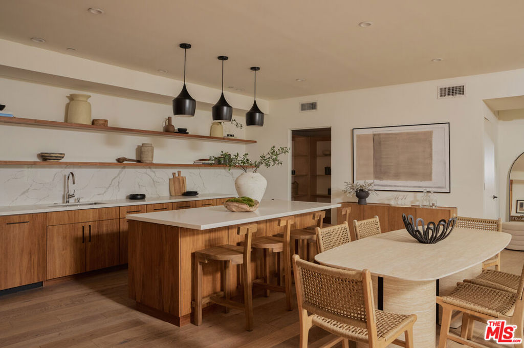 3214 Highland Avenue #2