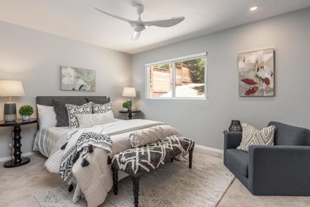 27465 Loma Del Rey, Carmel Valley CA: https://media.crmls.org/mediaz/7ffb8330-49f6-42dc-a353-052b4b45b917.jpg