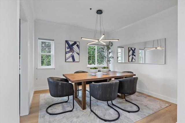 1233 Bellevue Avenue, Burlingame CA: https://media.crmls.org/mediaz/7ffee99c-d5d6-4ca3-8875-597d0229a21b.jpg