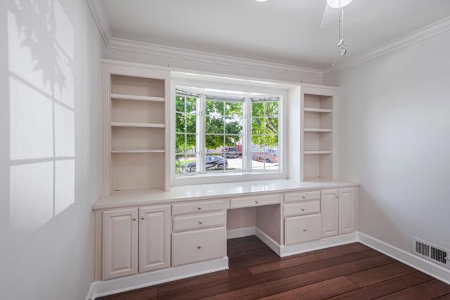 329 Castenada Drive, Millbrae CA: https://media.crmls.org/mediaz/7ffeebd0-a90a-4bcc-bb82-fc8624fea2e4.jpg
