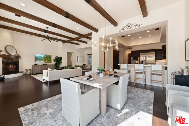 81945 Elynor Court, La Quinta CA: https://media.crmls.org/mediaz/7ffef8ee-dd04-433b-a83a-8576d1501444.jpg