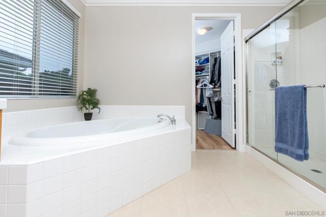 1971 Pizarro Lane, Escondido CA: https://media.crmls.org/mediaz/800009fa-6c1d-4d06-a703-7cf272f5cca8.jpg