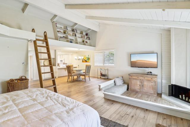 1933 Alga Road, Carlsbad CA: https://media.crmls.org/mediaz/8001b3ff-b16e-42c4-9bba-a9946e1992e8.jpg