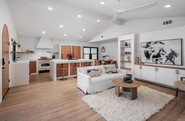 Image 15 of 41 For 1890 Basswood Avenue