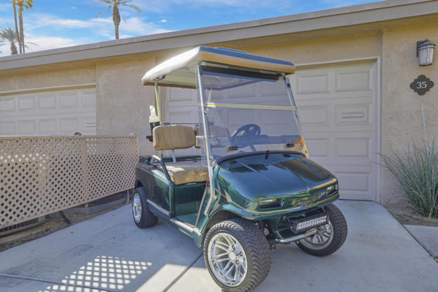 35 La Ronda Drive, Rancho Mirage, CA 92270