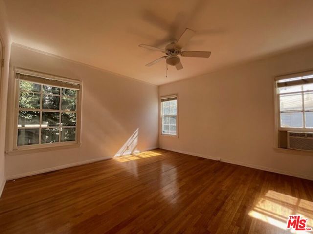 1208 Beverly Green Drive, Los Angeles CA: https://media.crmls.org/mediaz/800523c2-791f-463f-bc67-061a9b4b0858.jpg