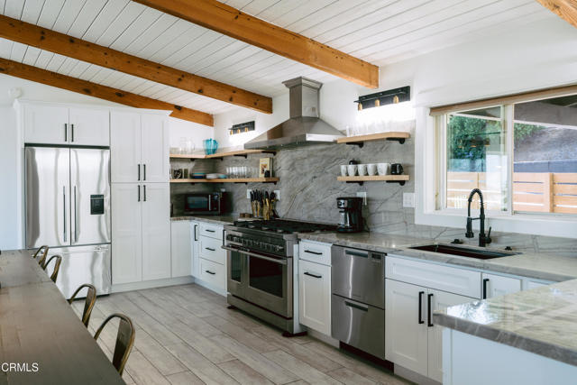 3086 Grove Street, Ventura CA: https://media.crmls.org/mediaz/80053f37-8db5-44d7-803c-ec0f5d69fe29.jpg