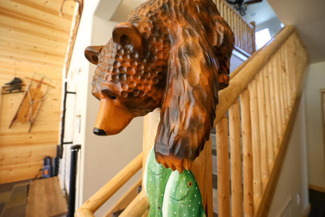 289 Stony Creek Road, Big Bear CA: https://media.crmls.org/mediaz/80057b6a-cfc3-4ae8-b220-c2e3b0a07316.jpg