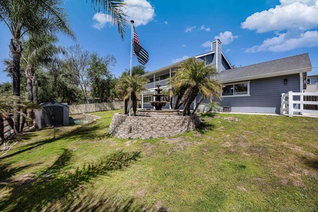 235 Loma Vista Pl, El Cajon CA: https://media.crmls.org/mediaz/8005d784-56f5-4a08-a335-de3488a71005.jpg