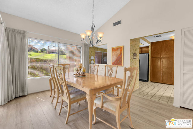 73283 Phoebe Court, Palm Desert CA: https://media.crmls.org/mediaz/8005fb54-5d3d-4992-854e-37fc6a4a5d74.jpg