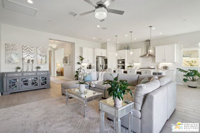 101 Zinfandel, Rancho Mirage CA: https://media.crmls.org/mediaz/80062453-2c90-4960-a659-899edbe08bba.jpg