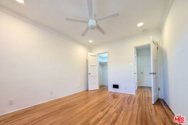 1030 5th Street, Santa Monica CA: https://media.crmls.org/mediaz/80069507-d2d1-4edd-8b1b-abaed138dece.jpg