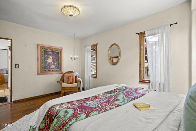 308 Topa Topa Drive, Ojai CA: https://media.crmls.org/mediaz/8006c194-8965-41d2-8e8e-71fca490243b.jpg