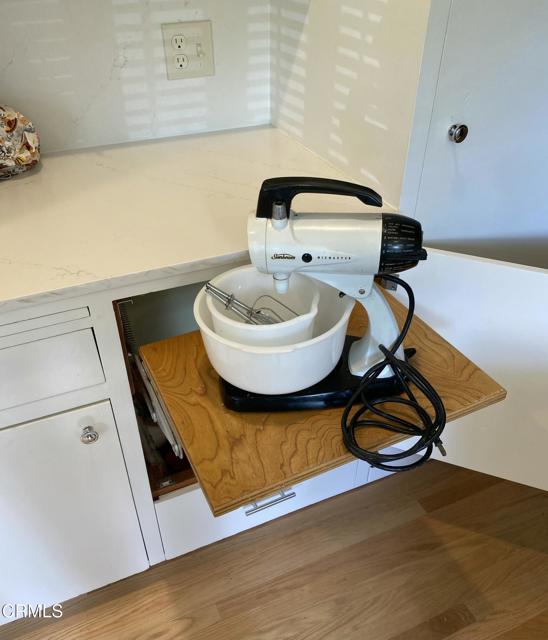 31400 Sherwood Road, Fort Bragg CA: https://media.crmls.org/mediaz/800758b2-1429-44e5-b141-1bbe173d76cc.jpg