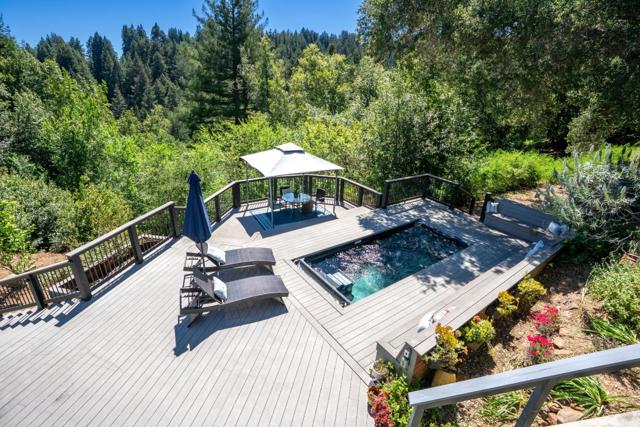 24035 Stage Stop Way, Los Gatos CA: https://media.crmls.org/mediaz/80078017-e5b6-491e-82e5-f1b0aa4c468f.jpg