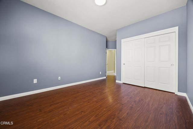 13418 Giro Drive, Bakersfield CA: https://media.crmls.org/mediaz/80083715-bb57-4bc7-92a3-f0b6786d258b.jpg