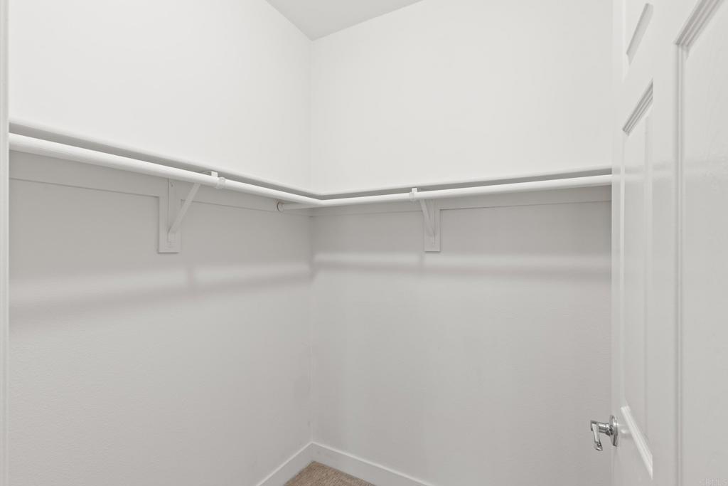 https://media.crmls.org/mediaz/8009e87a-100e-41bf-9d04-83d6798dfa17.jpg?preset=X-Large