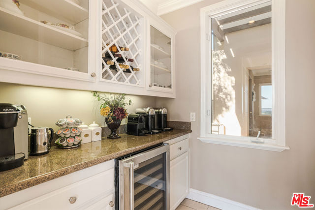 Drew Fenton | 16742 Via Pacifica Pacific Palisades CA | MLS: 7348440