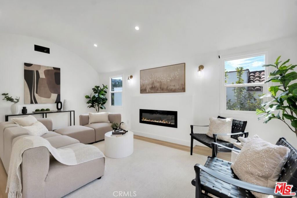 MLS #25619865 image #5