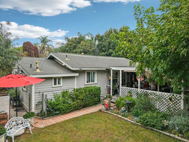 4151 Homewood Court, Riverside CA: https://media.crmls.org/mediaz/800bc07f-7ee9-405f-a851-df0703cf69f4.jpg