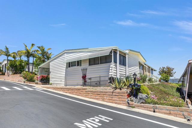 1175 La Moree Rd