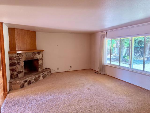 1389 Chelsea Drive, Los Altos CA: https://media.crmls.org/mediaz/800e08b0-977c-4948-bf50-c7706b9f52c1.jpg