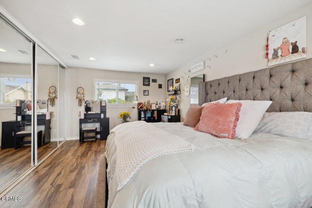 Detail Gallery Image 18 of 29 For 1519 Lyndhurst Ave, Camarillo,  CA 93010 - 4 Beds | 2 Baths
