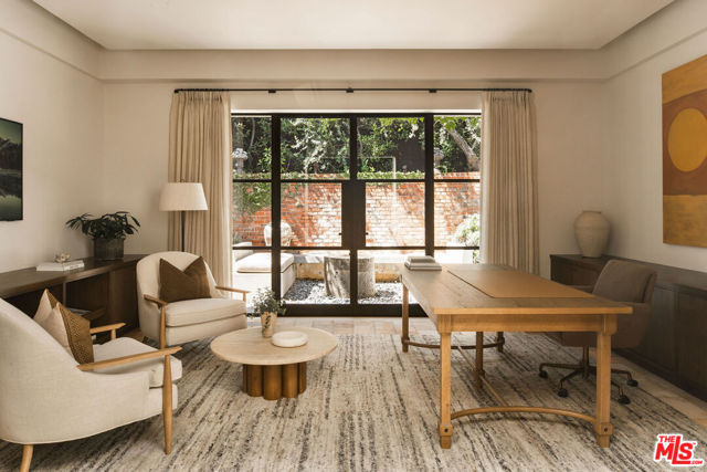 976 N Alpine Drive, Beverly Hills CA: https://media.crmls.org/mediaz/800e60d1-1870-46f2-891e-2c2434de0d53.jpg
