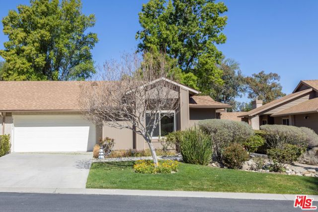 Image 2 for 26257 Rainbow Glen Dr, Newhall, CA 91321