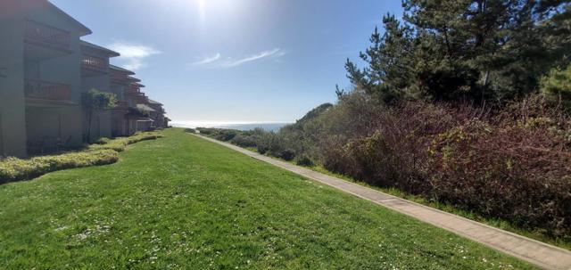 22 Seascape Resort Drive, Aptos CA: https://media.crmls.org/mediaz/800eb0b7-09ad-4f3c-8a18-0d1f7b2176bd.jpg