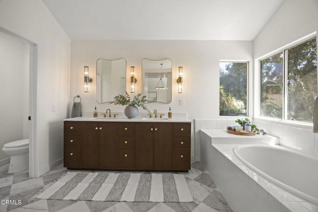 Detail Gallery Image 22 of 43 For 1974 Sierra Mesa Dr, Camarillo,  CA 93010 - 4 Beds | 3 Baths