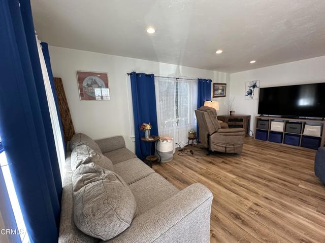 131 Halsey Way, Fort Bragg CA: https://media.crmls.org/mediaz/80109101-aae6-4e03-be9a-95514894df34.jpg