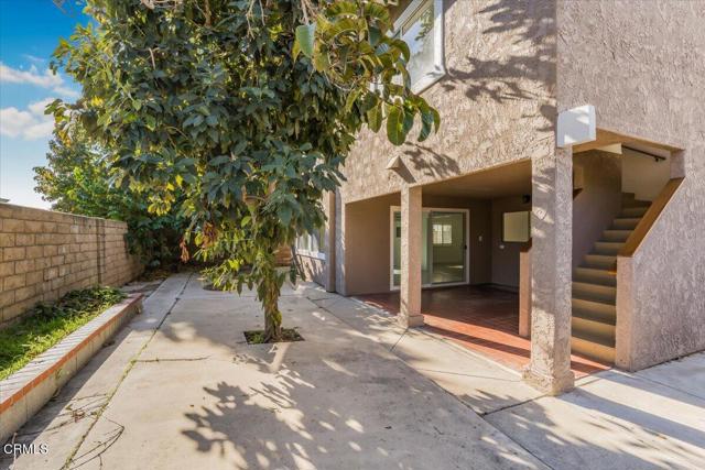 3630 Dallas Drive, Oxnard CA: https://media.crmls.org/mediaz/8011122e-0dfc-4ab8-b41f-2e4aca6cb5de.jpg
