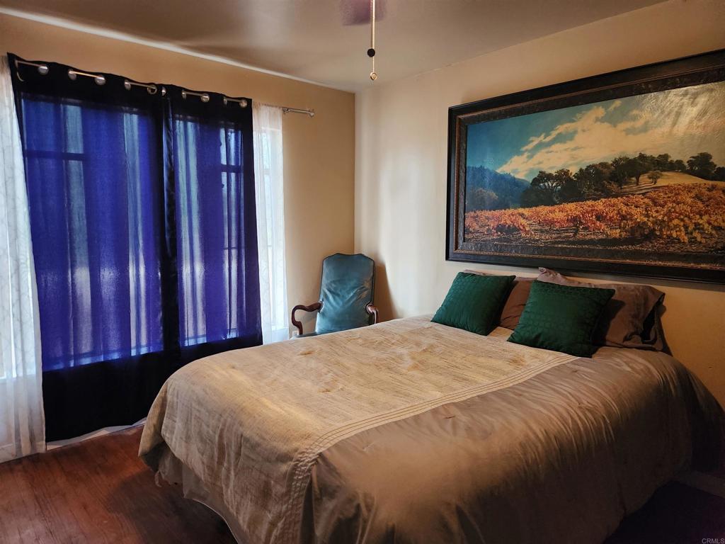 664 Fig St - photo 17