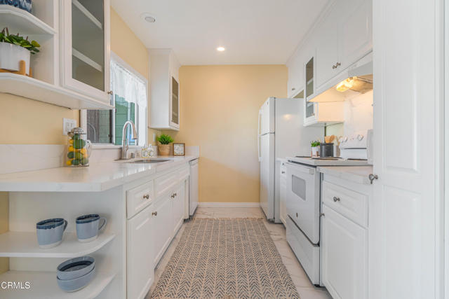 Detail Gallery Image 6 of 28 For 169 W Alta Gr, Port Hueneme,  CA 93041 - 3 Beds | 2 Baths