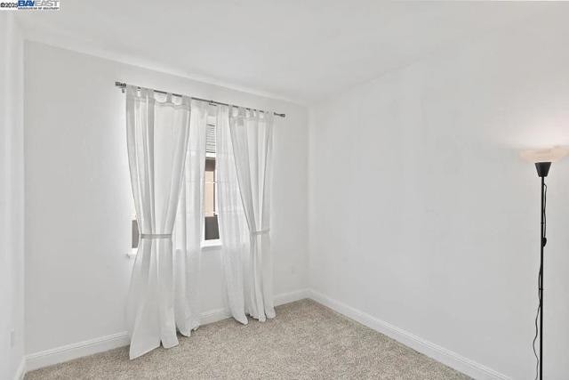 Image 24 of 28 For 2526 Modena Dr