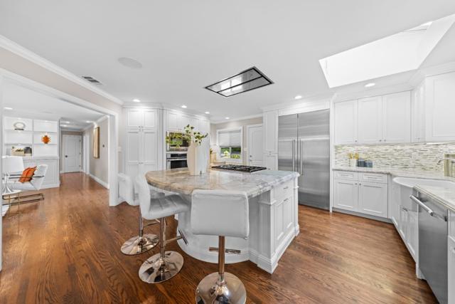 228 Prince Street, Los Gatos CA: https://media.crmls.org/mediaz/80158474-6ddf-47d6-b08c-1eadc048c205.jpg