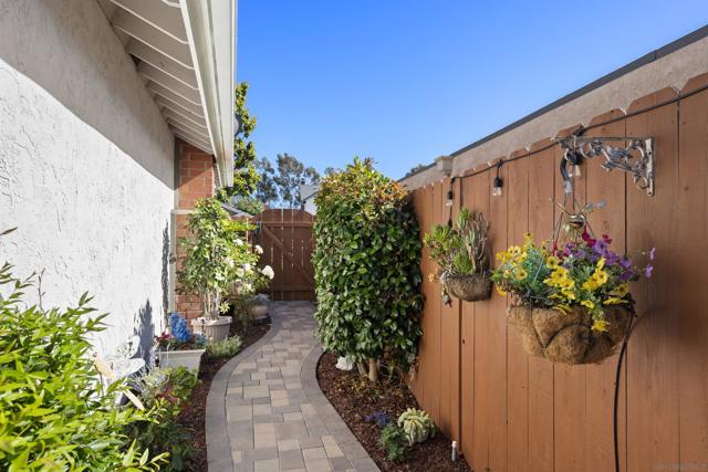 Image 44 of 48 For 12740 Prairie Dog Ave