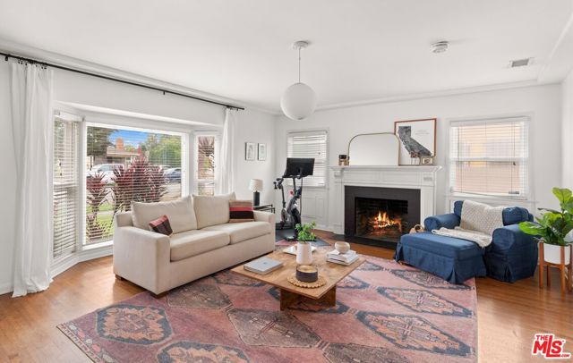 2451 Oregon Avenue, Long Beach, California 90806, 3 Bedrooms Bedrooms, ,2 BathroomsBathrooms,Single Family Residence,For Sale,Oregon,25603157