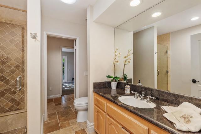 Detail Gallery Image 22 of 34 For 16346 via Del Alba, Rancho Santa Fe,  CA 92067 - 5 Beds | 5/1 Baths