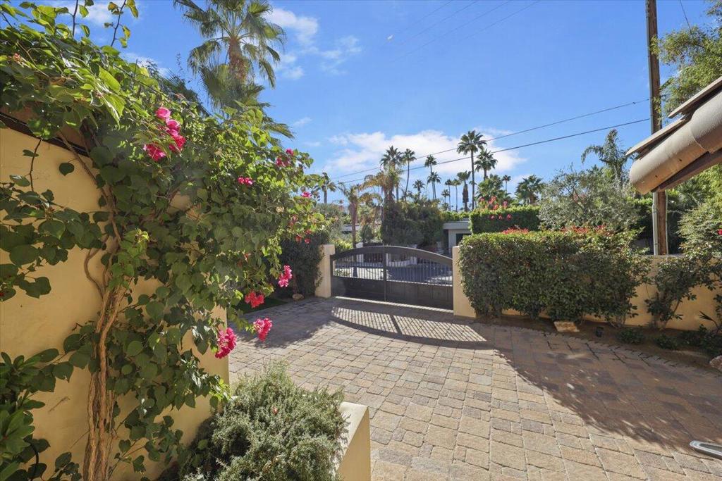 MLS #219137696PS image #4