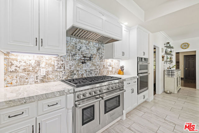 25730 Sand Canyon Road, Santa Clarita CA: https://media.crmls.org/mediaz/801ac113-8bad-43b3-a0dd-78a3262b46d1.jpg