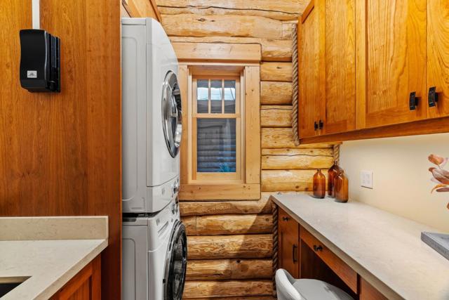 44 Pine Avenue, Mount Hermon CA: https://media.crmls.org/mediaz/801ad0fa-1058-4f0d-bc5a-e0d3111fc1e7.jpg